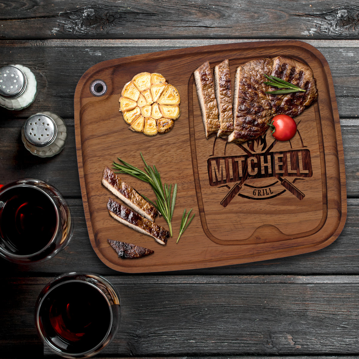 Personalized Premium Wooden Steak Plate with Juice Groove – Custom Engraved BBQ Meat Serving Board for Grilling